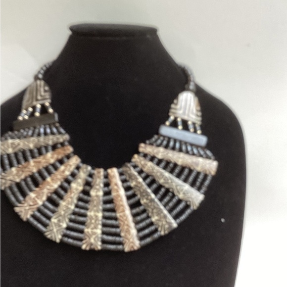 NYC STATEMENT  CHOKER  NECKLACE 2A29 - Picture 9 of 12
